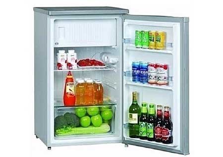The Top Affordable Mini Fridge for cooling water and keeping food frehser for longer